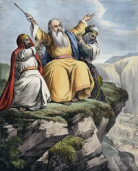 Moses betet für den Erfolg Israels gegen die Amalekiter